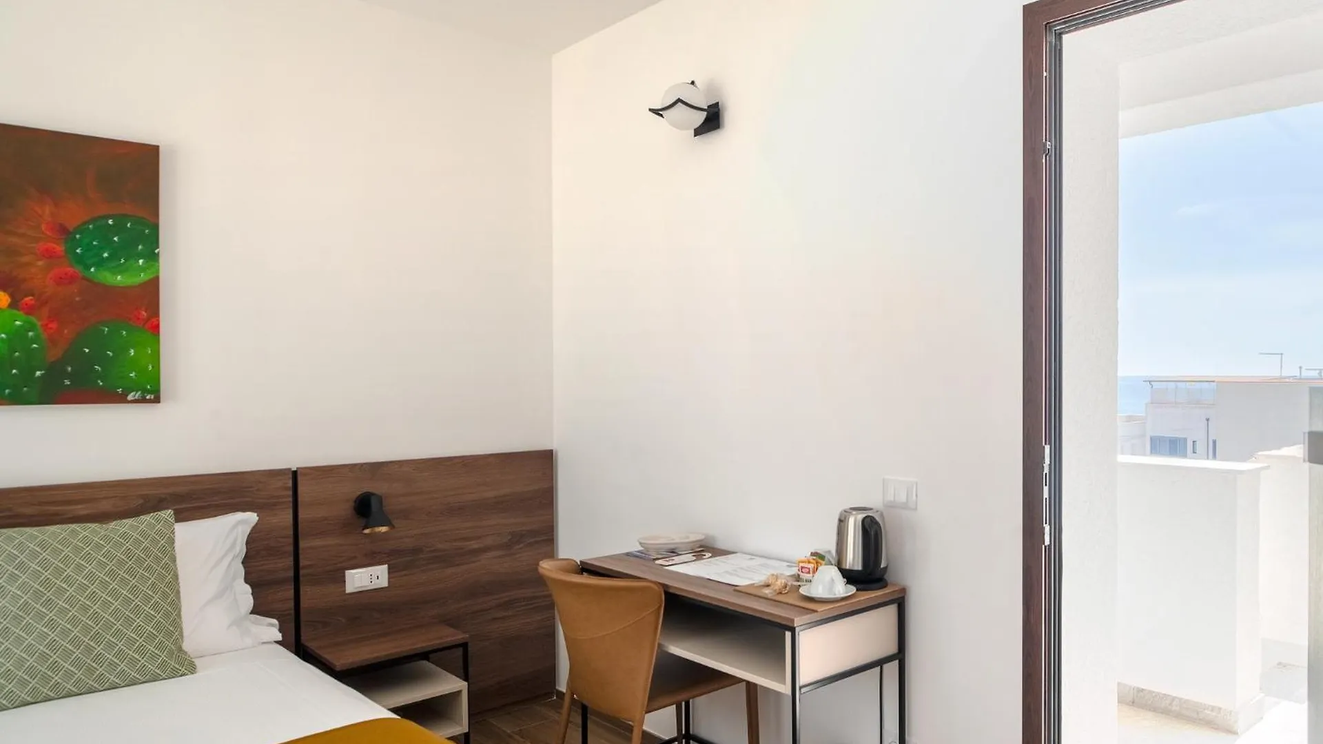 Elaia Rooms Lido di Noto Couette-café