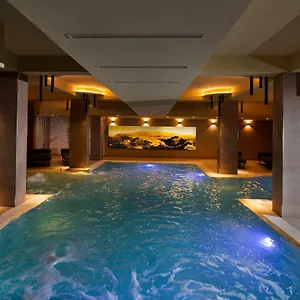 4* Hotel Donna Vi